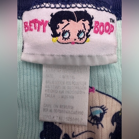 🛍️Betty Boop cute sleepwear top size medium (8-10) - Picture 6 of 7